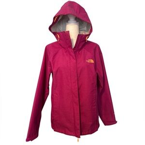 The North Face Hyvent 2.5L Women’s Rain Jacket